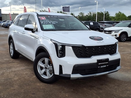 2025 Kia Sorento LX SUV