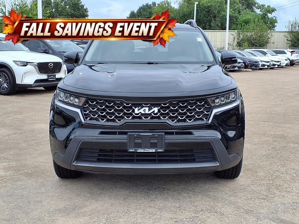 Certified Used 2022 Ebony Black Kia S image 7
