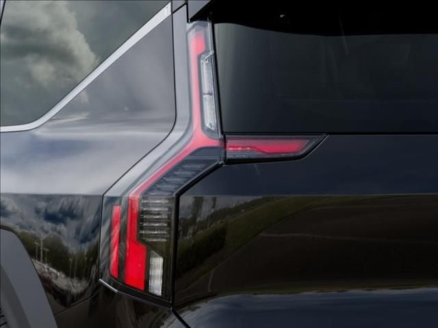 New 2026 Ebony Black Kia Wind image 11