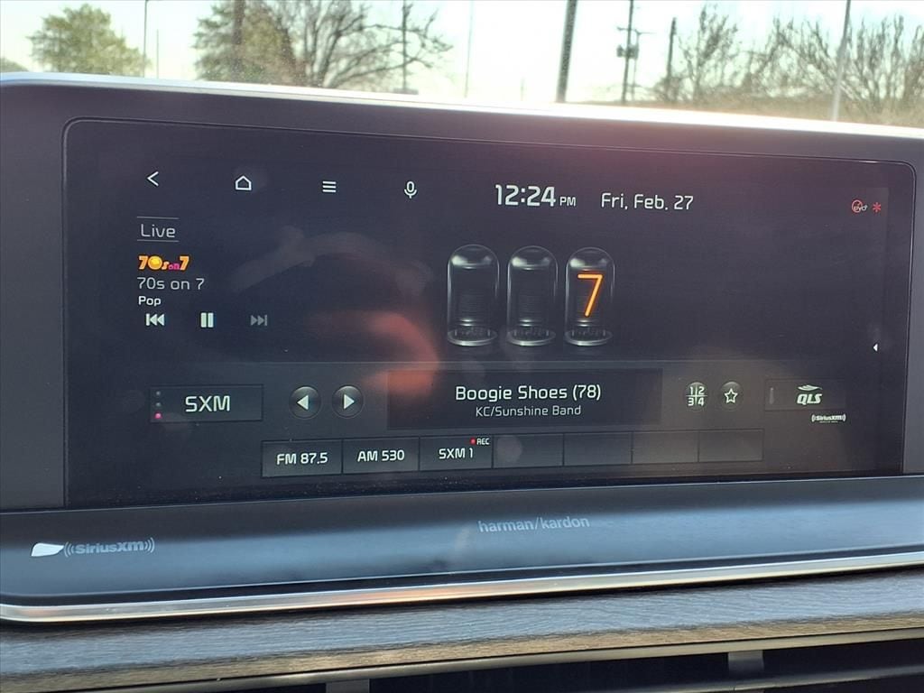 Used 2022 Glacial White Pearl Kia SX image 20