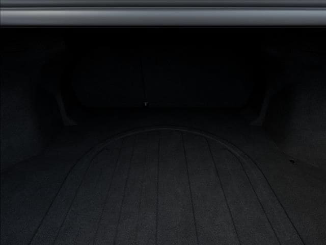 New 2026 Snow White Pearl Kia LXS image 19