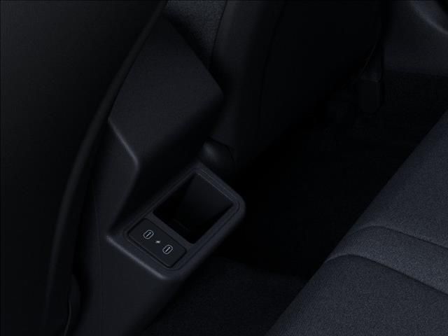 New 2026 Snow White Pearl Kia LXS image 26