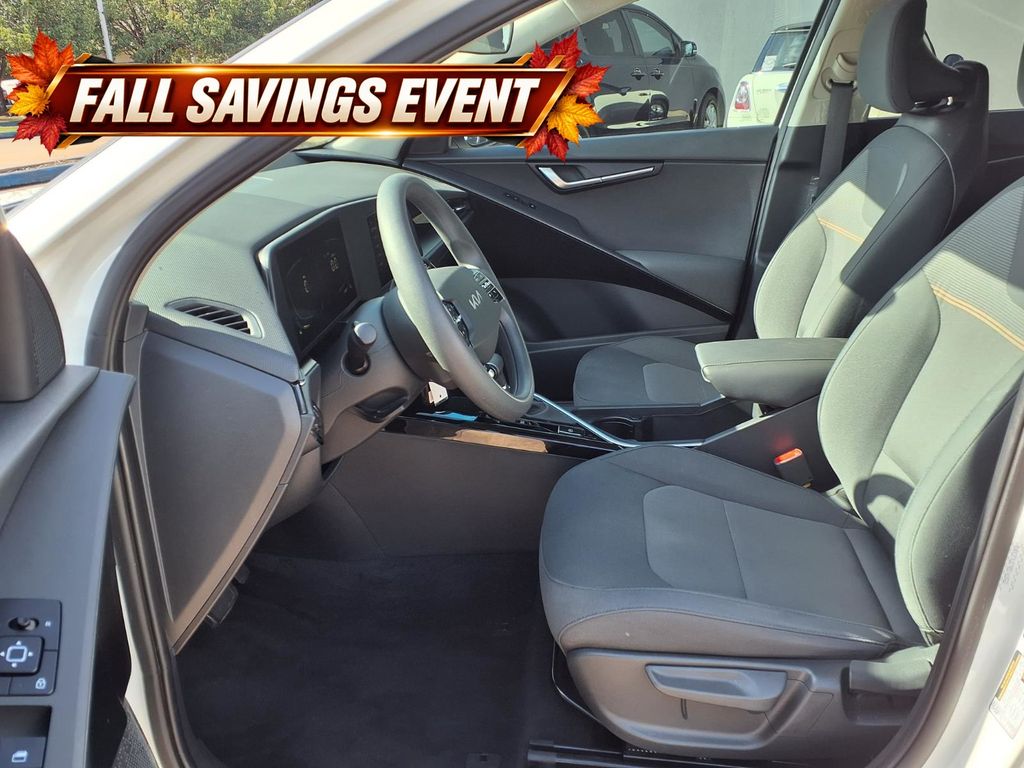 Certified Used 2024 Snow White Pearl Kia LX image 10