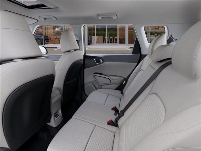 New 2025 Fusion Black Kia EX image 18