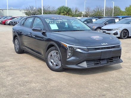 2025 Kia K4 LX Sedan