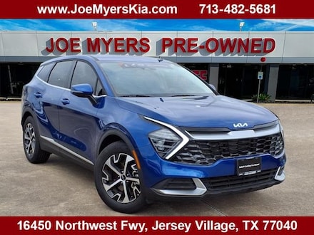 2025 Kia Sportage EX SUV