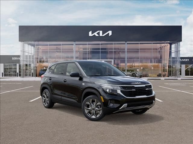 New 2026 Fusion Black Kia LX image 8