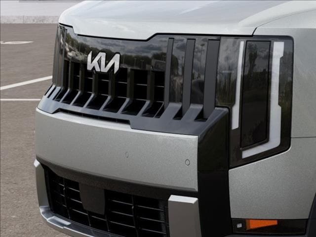 New 2027 Ivory Silver Kia S image 12