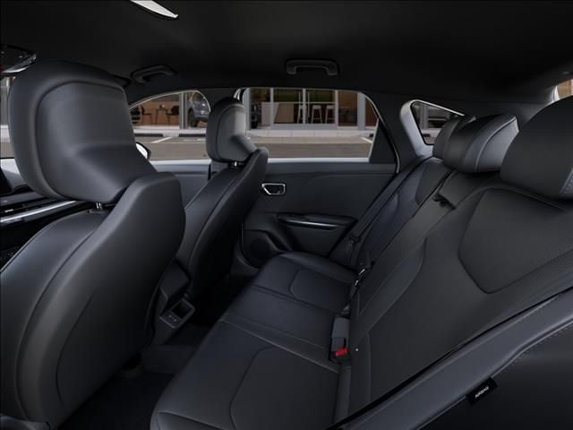 New 2026 Snow White Pearl Kia EX image 18