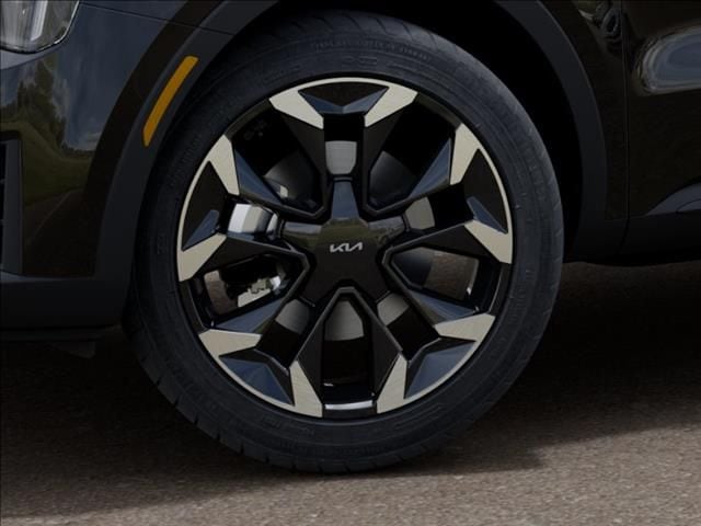 New 2026 Ebony Black Kia EX image 9