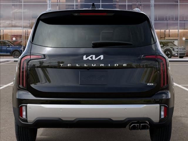 New 2025 Ebony Black Kia SX-Prestige image 13