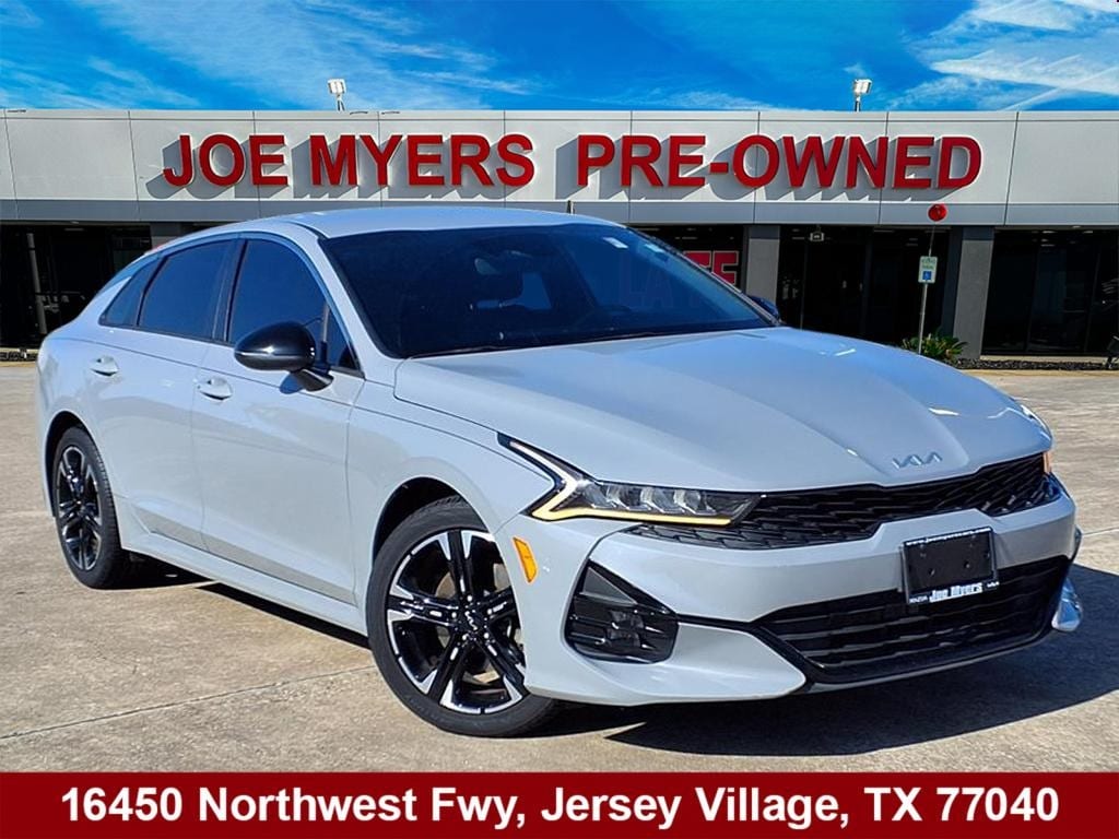 2022 Kia K5 GT-Line's photo