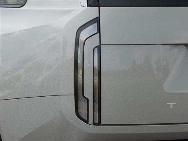 New 2027 Ivory Silver Kia SX image 11