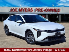 2025 Kia K4 LXS Sedan