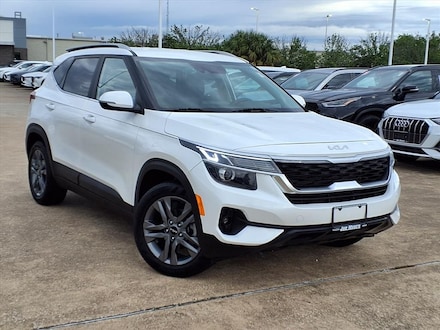 2023 Kia Seltos S SUV