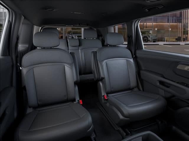 New 2027 Glacial White Pearl Kia S image 16