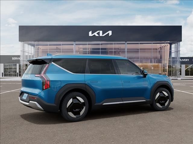New 2026 Ocean Blue Kia Wind image 6