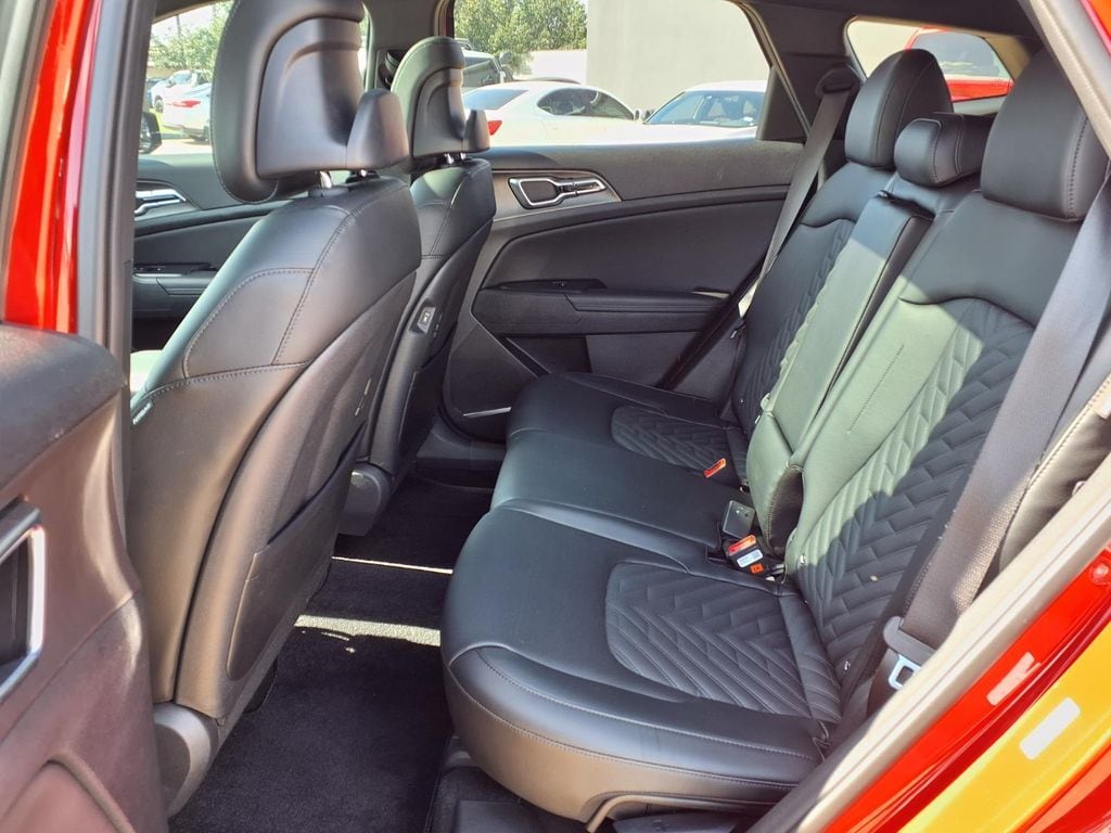 New 2026 Runway Red/Black Roof Kia X-Pro Prestige image 12