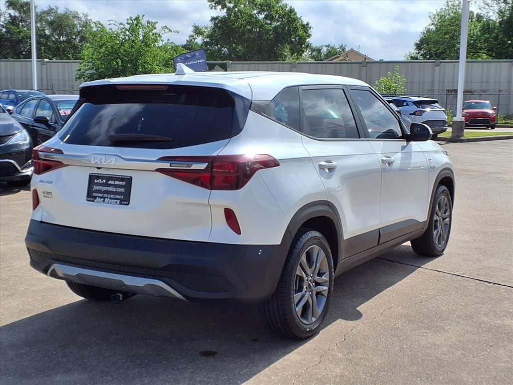 Certified 2022 Kia Seltos LX SUV