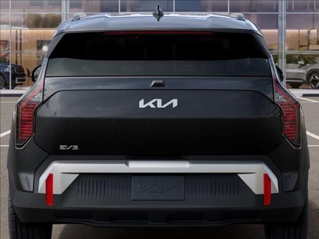 New 2027 Interstellar Gray Kia Wind image 13