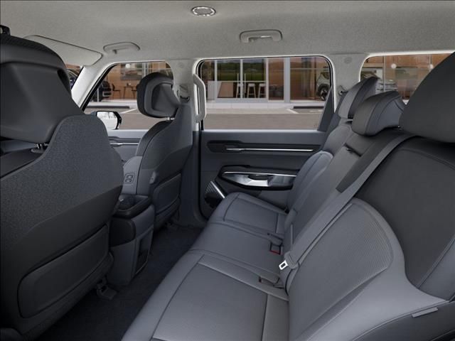 New 2026 Ebony Black Kia Light Short Range image 18