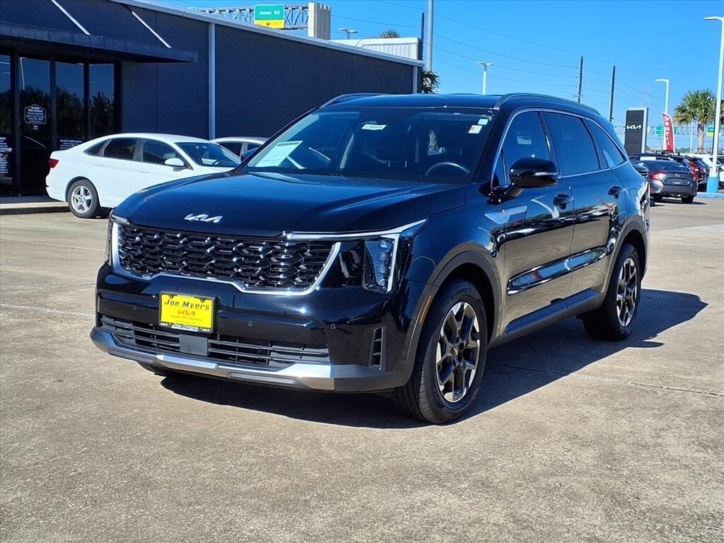 Certified 2025 Kia Sorento S SUV
