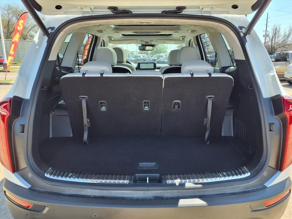 Used 2022 Glacial White Pearl Kia SX image 29