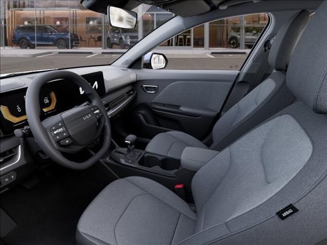 New 2026 Snow White Pearl Kia LXS image 17