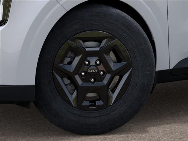 New 2027 Snow White Pearl Kia LXS image 9