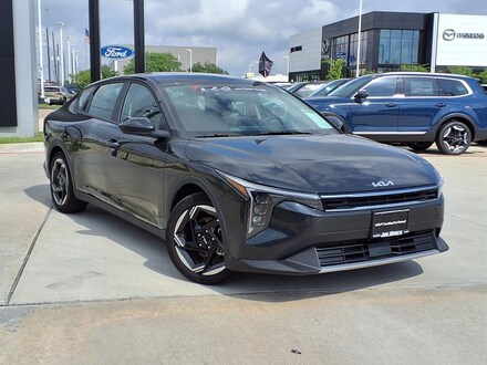 2025 Kia K4 EX Sedan