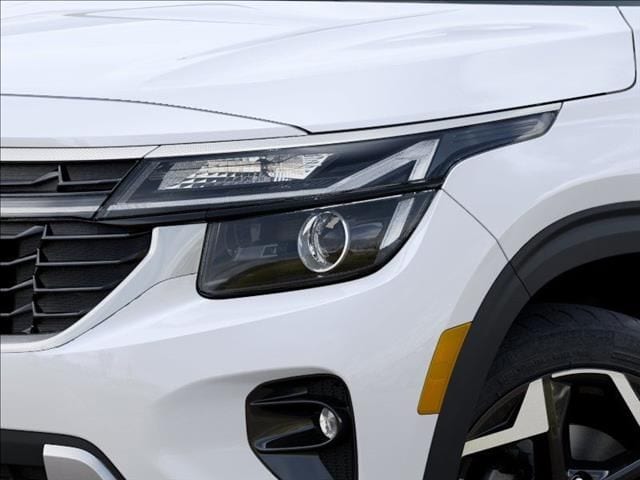 New 2026 Clear White/Black Roof Kia S image 10