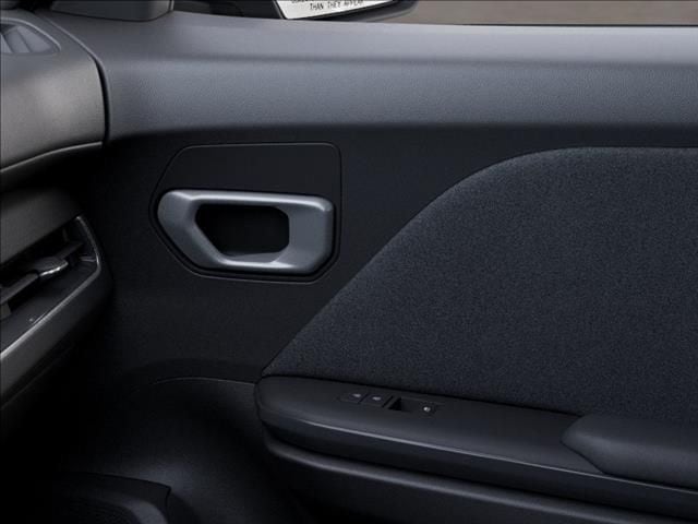 New 2026 Snow White Pearl Kia LXS image 25