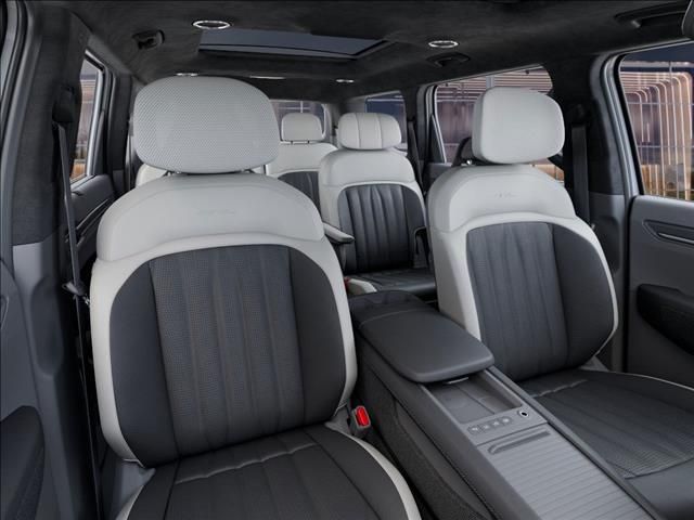 New 2026 Glacier White Pearl/Ebony Black Roof Kia GT-Line image 15