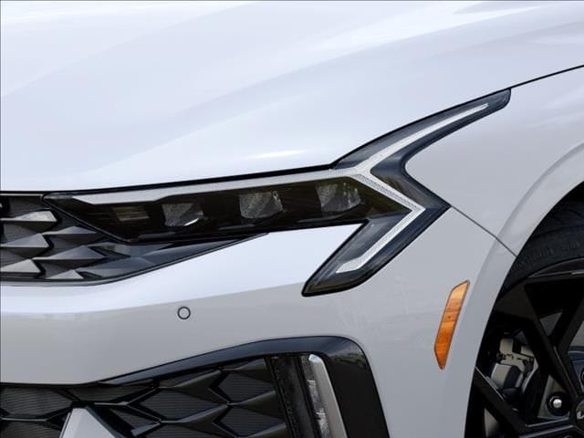 New 2026 Snow White Pearl Kia GT-Line image 10