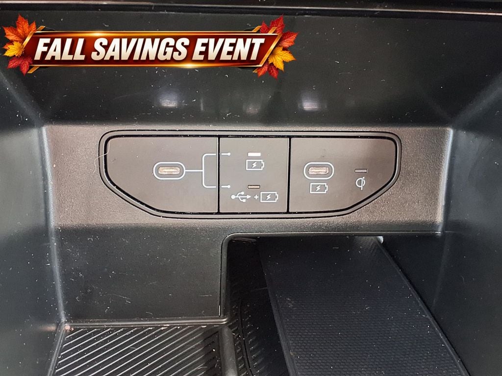 Used 2025 Wolf Gray Kia SX image 23