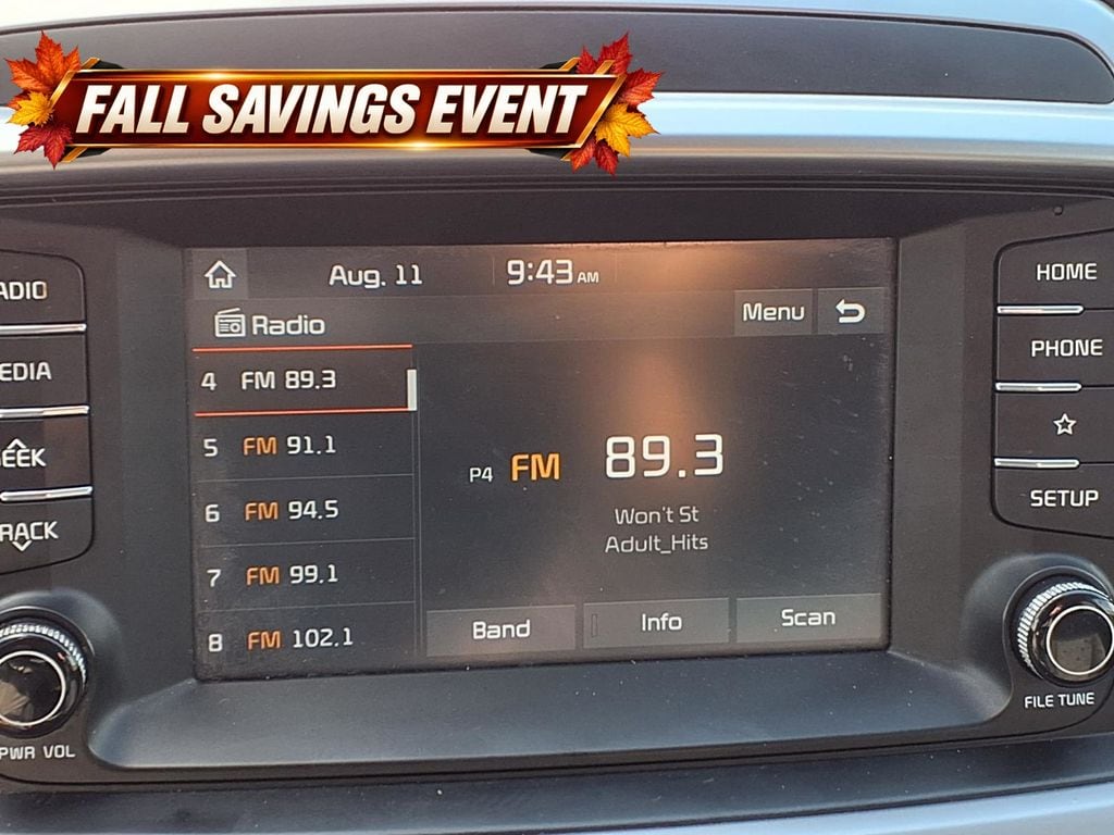 Used 2020 Everlasting Silver Kia L image 28