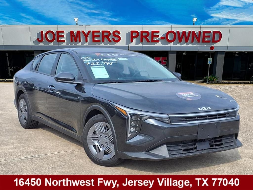 2025 Kia K4 LX