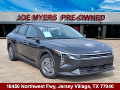 2025 Kia K4 LX Sedan