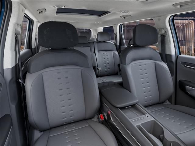 New 2026 Ocean Blue Kia Wind image 15