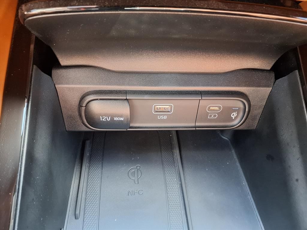 Certified Used 2024 Glacial White Pearl Kia SX X-Pro image 22