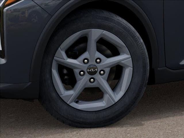 New 2025 Steel Gray Kia LXS image 9