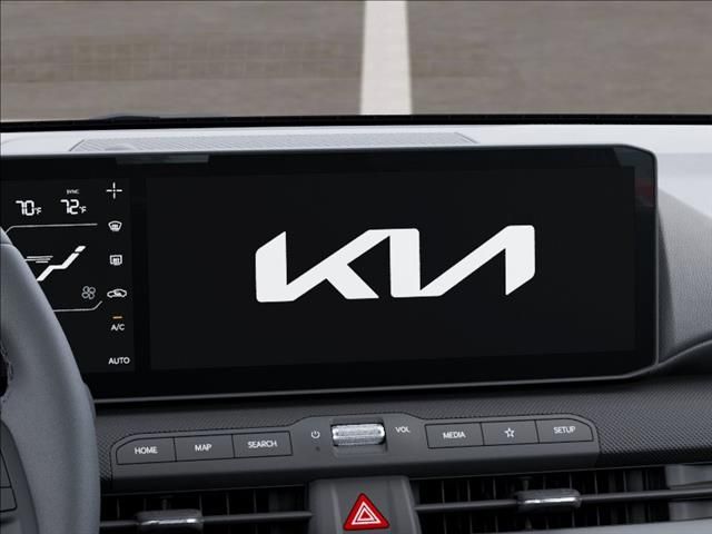 New 2026 Snow White Pearl Kia EX image 20