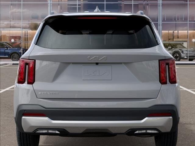 New 2026 Wolf Gray Kia S image 13