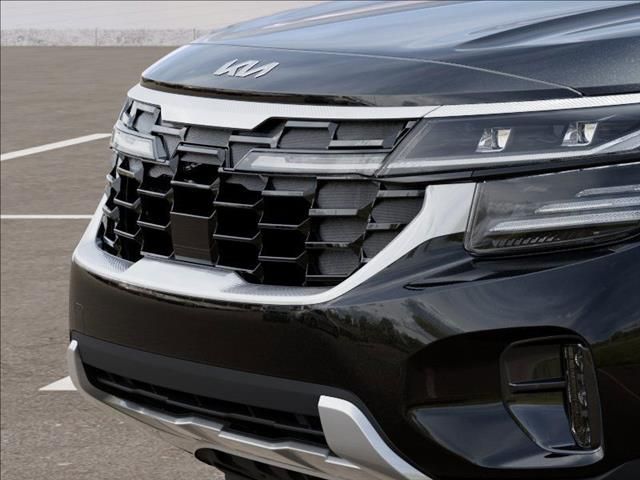 New 2026 Fusion Black Kia SX image 12