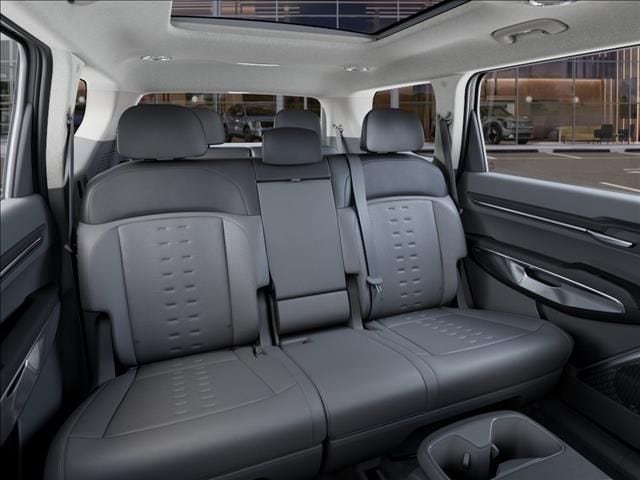 New 2026 Ivory Silver Kia Wind image 16