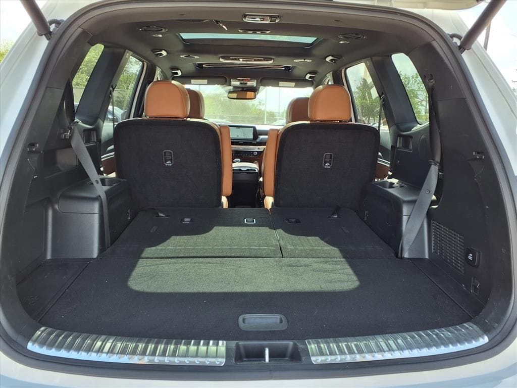 Certified Used 2024 Glacial White Pearl Kia SX X-Pro image 13