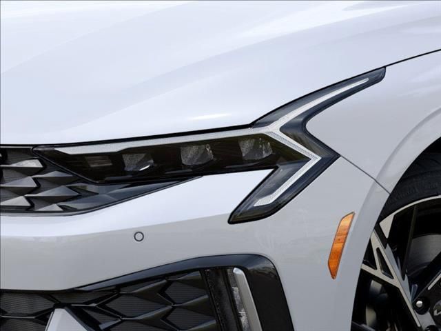 New 2026 Snow White Pearl Kia GT-Line image 10
