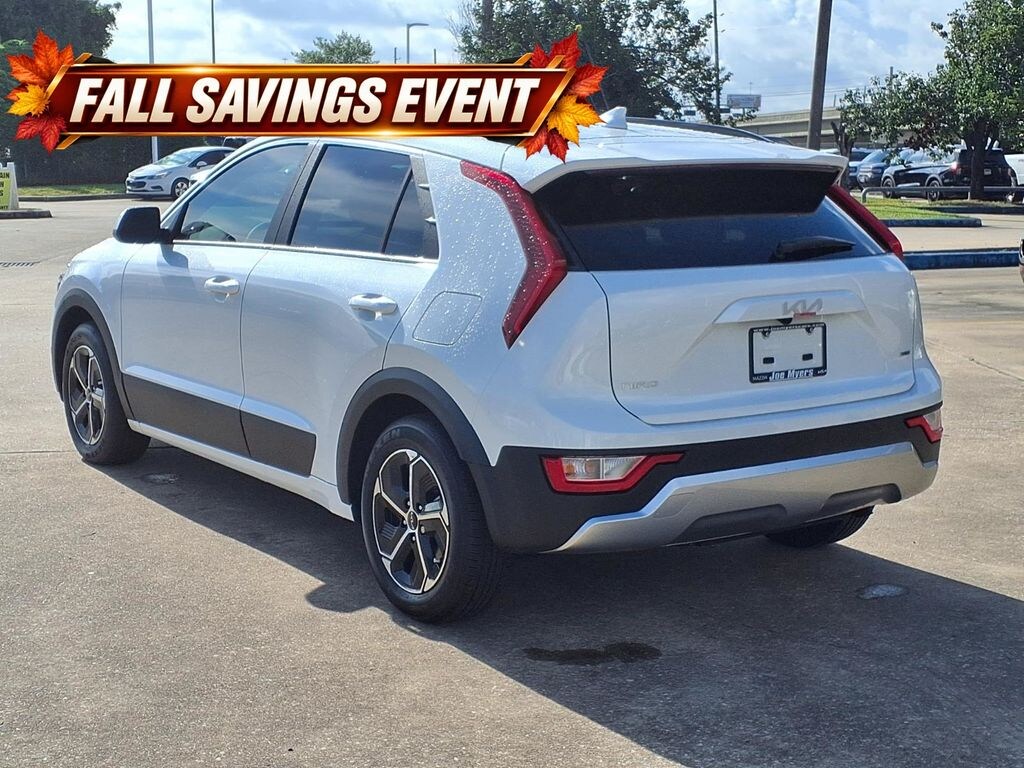 Certified 2024 Kia Niro LX SUV