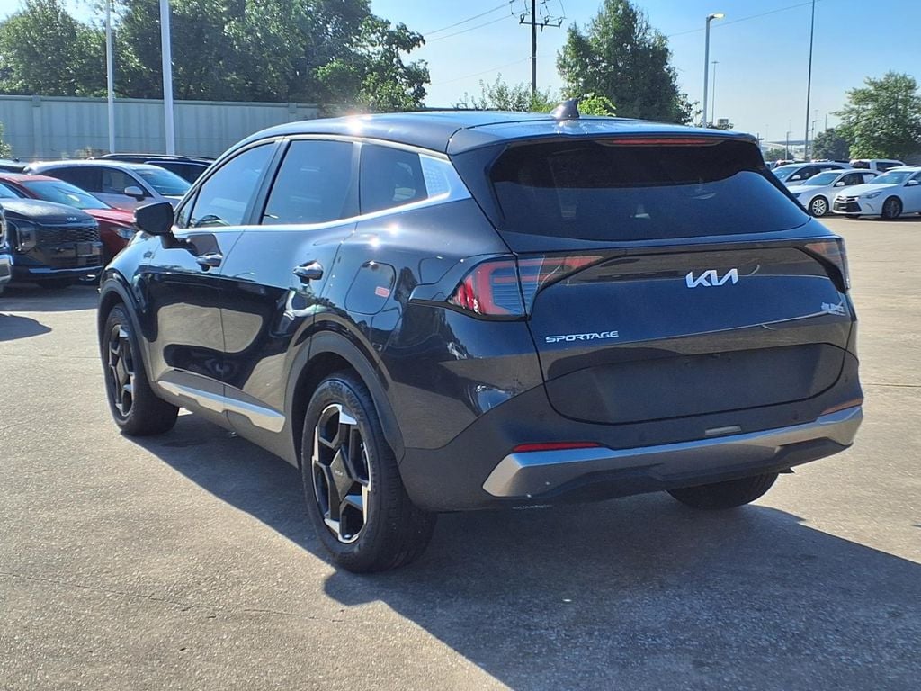 Used 2026 Kia Sportage EX SUV