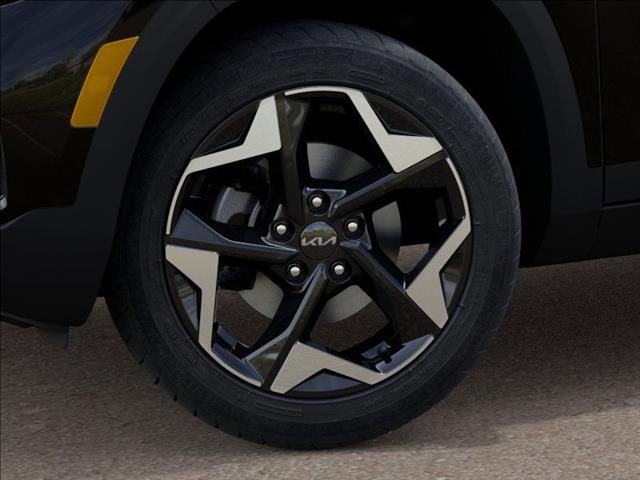 New 2026 Fusion Black Kia S image 9